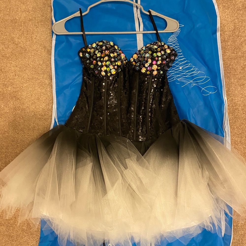 Vienna Prom Black and Gray Sequin Dress (Size 6)